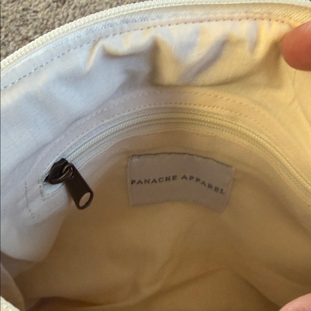 Panache Apparel Stylish Geometric Patterned crossbody Bag - Picture 2 of 2